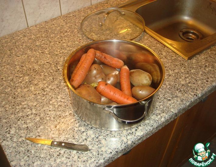 Как не обжечься, когда сливаете воду с Варёной картошки