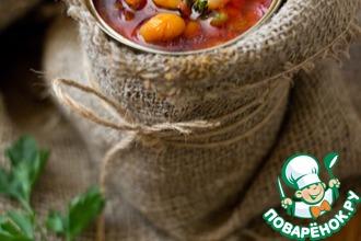 Рецепт: Суп из смеси бобовых с беконом и томатом