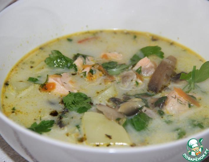 Рецепт: Суп с грибами и красной рыбой