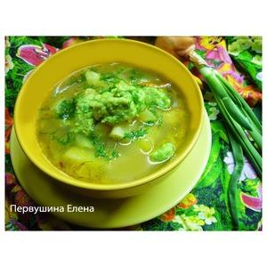 Суп с зелеными клецками