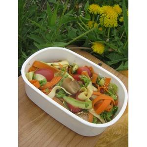 Овощной салат с маринованными грибами