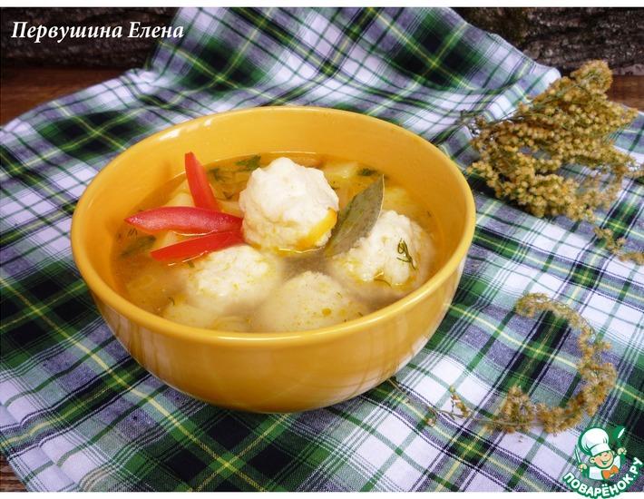 Рецепт: Куриный суп с сырно-рисовыми клецками
