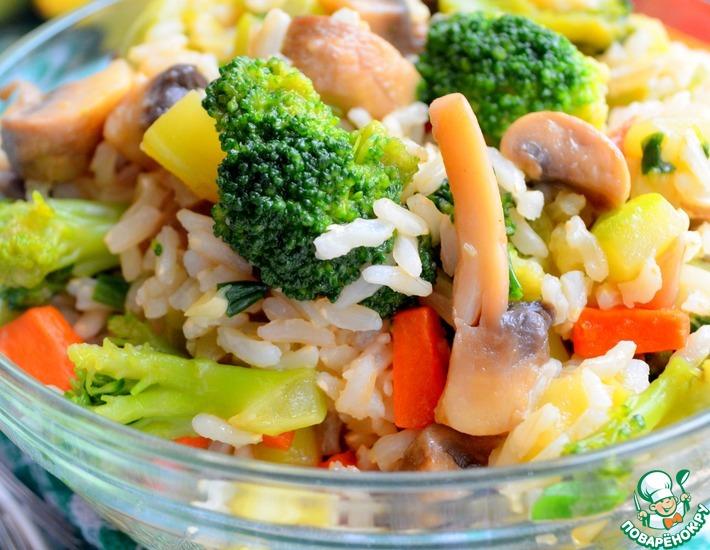 Рецепт: Теплый салат из бурого риса с овощами
