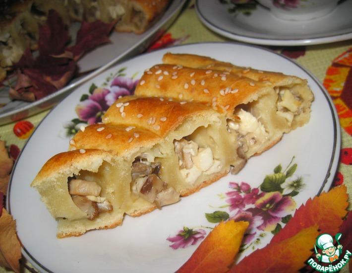 Рецепт: Пирог с лесными грибами и брынзой