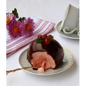 Десерт Ягодно-шоколадный шар