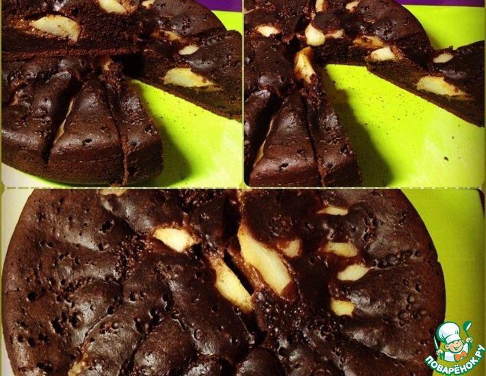 Рецепт: Шоколадный пирог с творогом и грушами