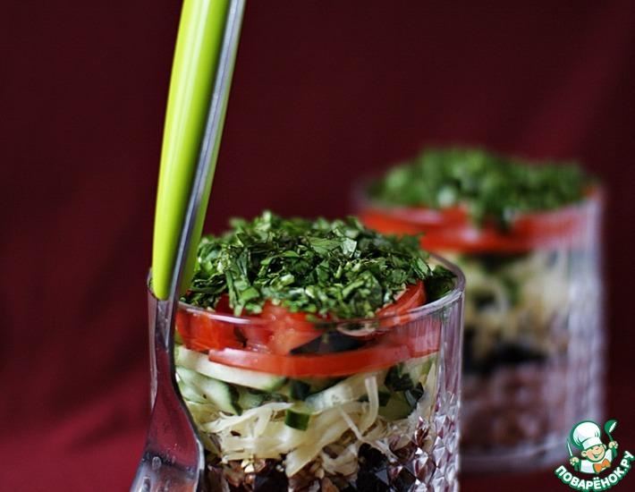 Рецепт: Салат с ветчиной и черносливом