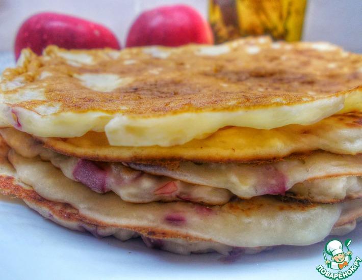 Рецепт: Панкейки с творогом и яблоками