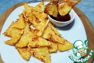 Рецепт: Хрустящие чипсы из лаваша с сыром