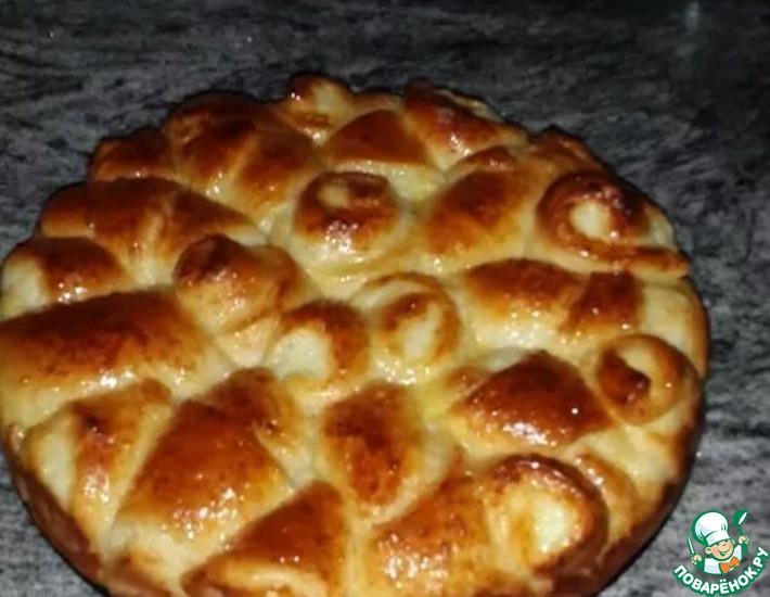 Рецепт: Пирог Розочка с творогом или козьим сыром