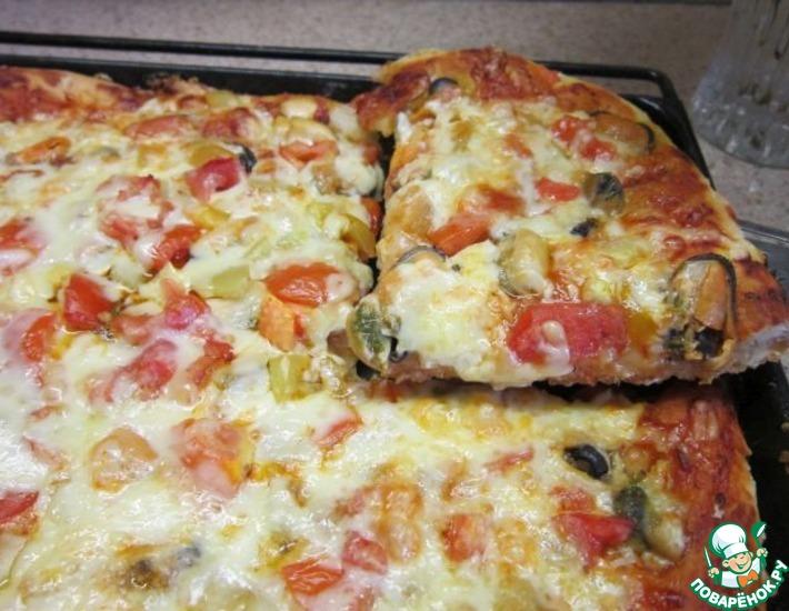 Рецепт: Пицца с мидиями и пицца с мясом