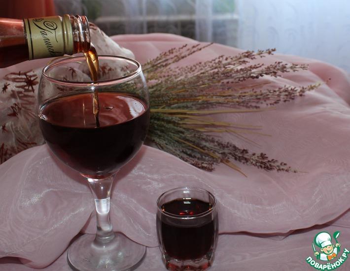 Рецепт: Ликёр Вишнёвый лист и Вино Для здоровья