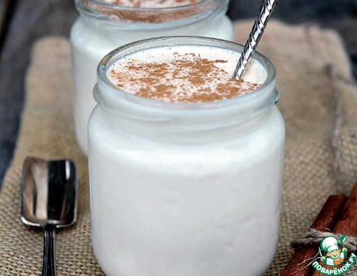 Рецепт: Домашний йогурт из топленого молока с корицей