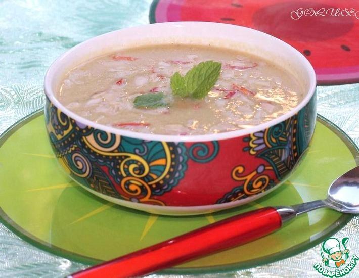 Рецепт: Пряный марокканский суп с цветной капустой и миндалем