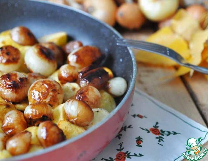 Рецепт: Жареный картофель с карамелизированным луком
