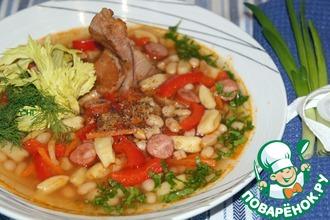 Рецепт: Фасолевый суп с копченостями и галушками Боб-Левеш