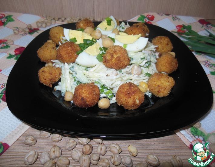 Рецепт: Салат с рыбными фрикадельками