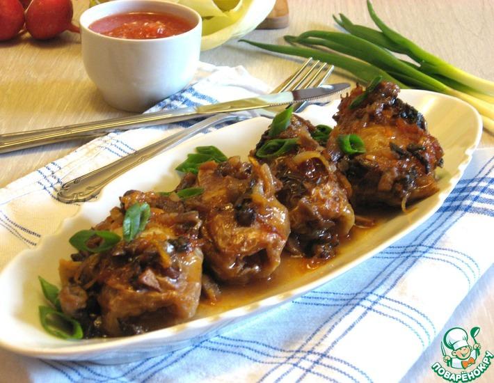 Рецепт: Голубцы духовые с томатно-грибным соусом
