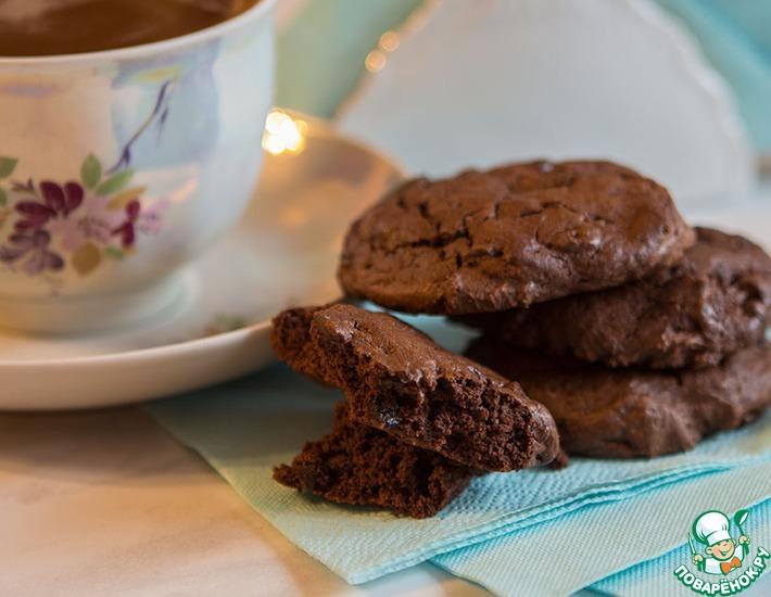 Рецепт: Нежнейшее шоколадное печенье с капельками шоколада