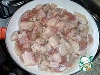 Свинина в горшочке в кефирно-чесночном соусе ингредиенты