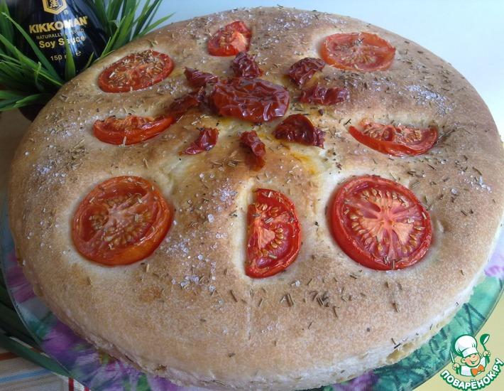Рецепт: Постный хлеб с помидорами и розмарином