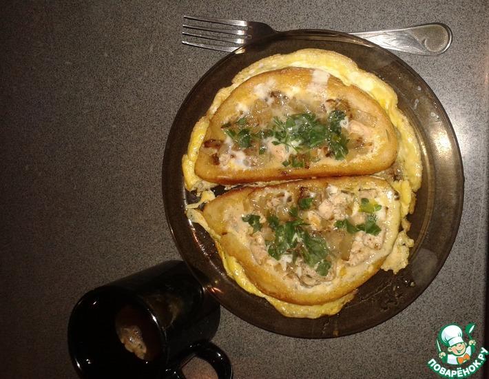 Рецепт: Горячие бутерброды с курицей и яйцом