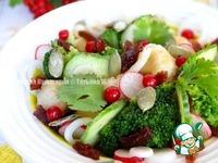 Овощной салат с изюмом и ягодами ингредиенты