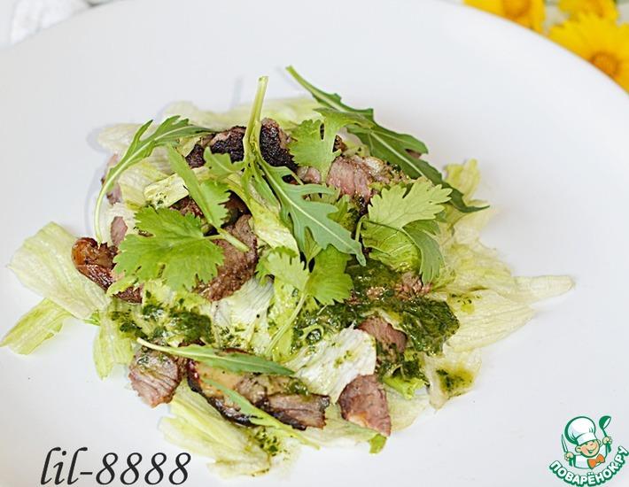 Рецепт: Салат из баранины-гриль с мятной заправкой