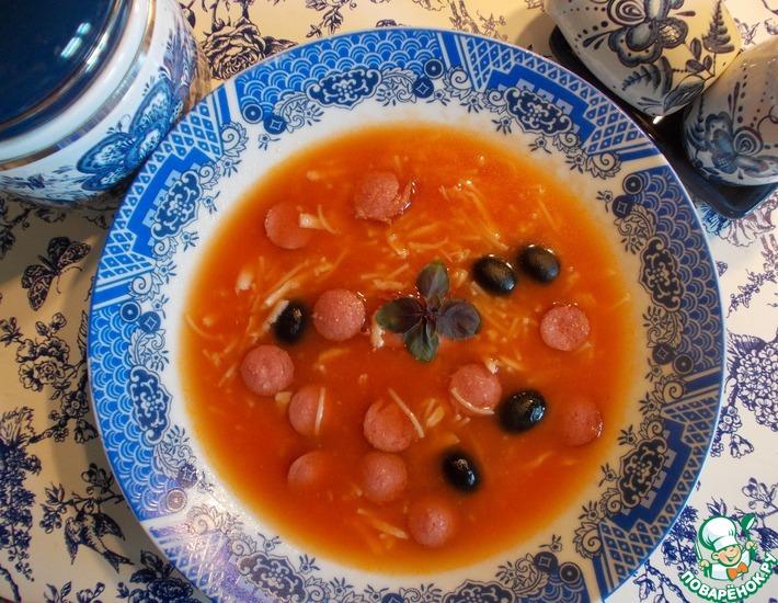 Рецепт: Томатный суп с копченостями