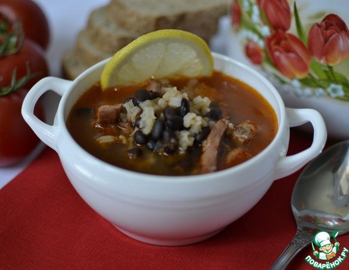 Рецепт: Кубинский суп с фасолью и чоризо