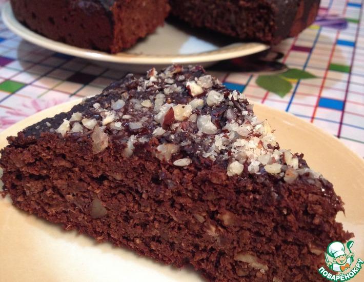 Рецепт: Шоколадный пирог с финиками и орехами