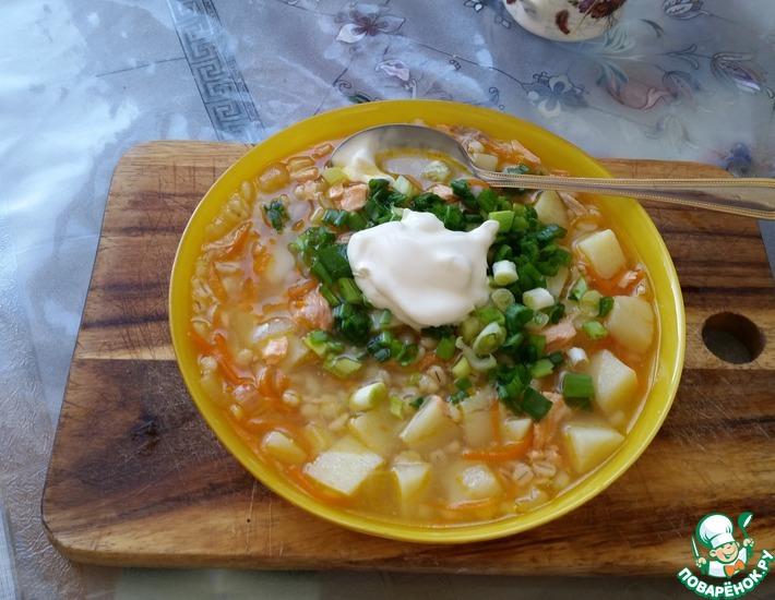 Рецепт: Суп из семги с перловкой