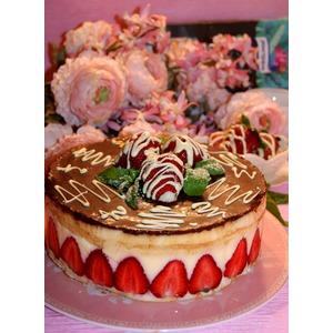 Бисквитный торт Фрезье