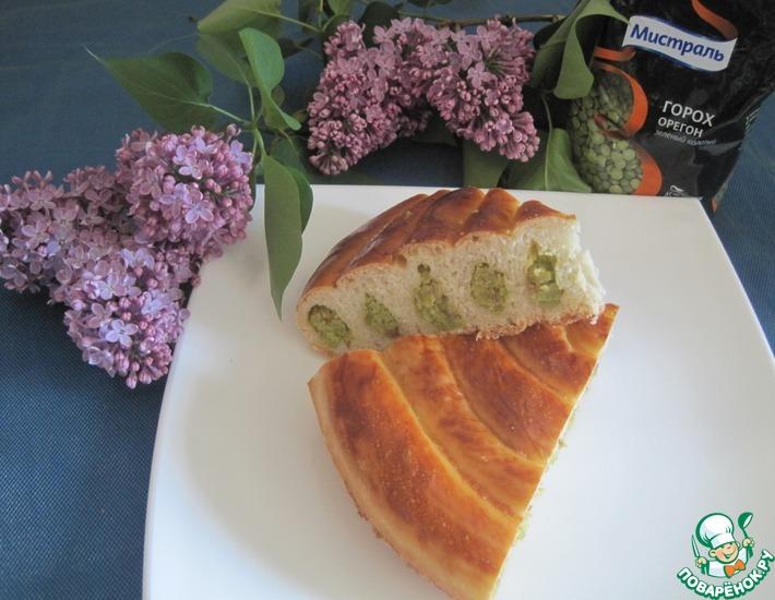Рецепт: Пирог с зеленым горохом и луком