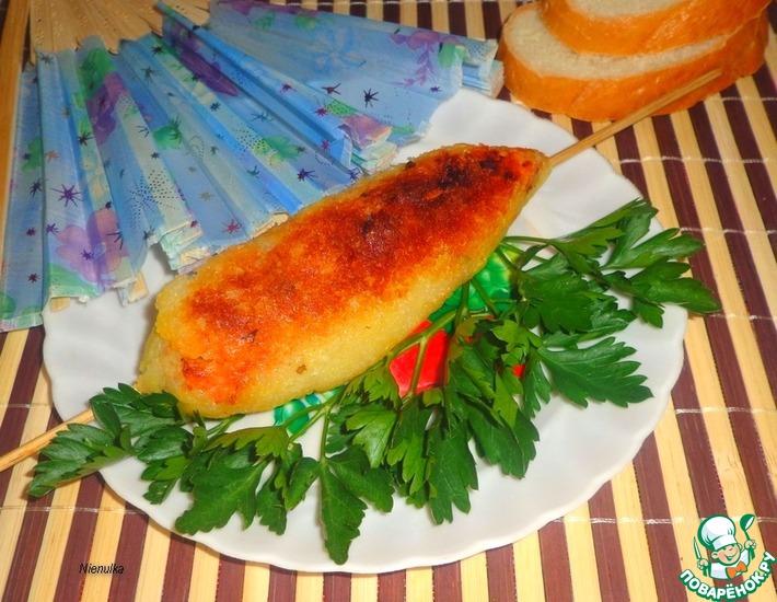 Рецепт: Картофельный шашлык с рыбой в томате