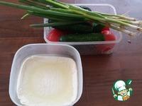 Салат из огурцов, помидоров и домашнего сыра ингредиенты