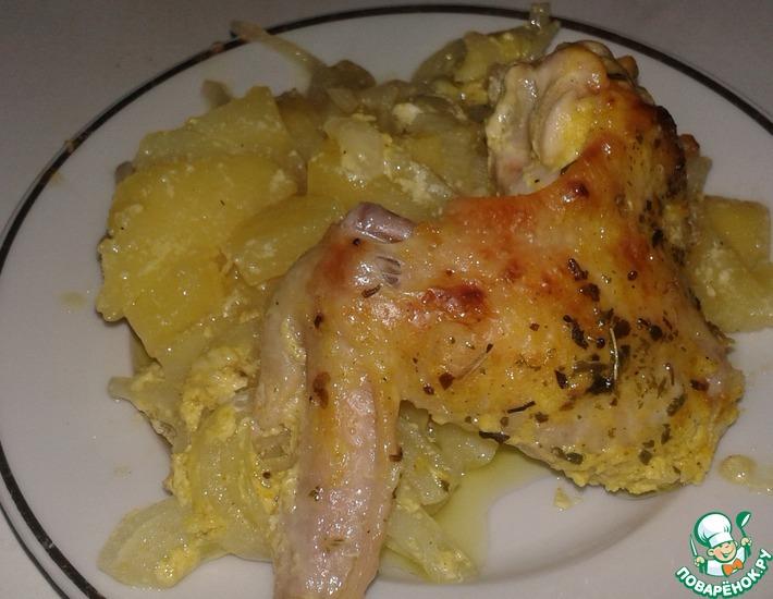 Рецепт: Куриные крылья со сливочным картофелем
