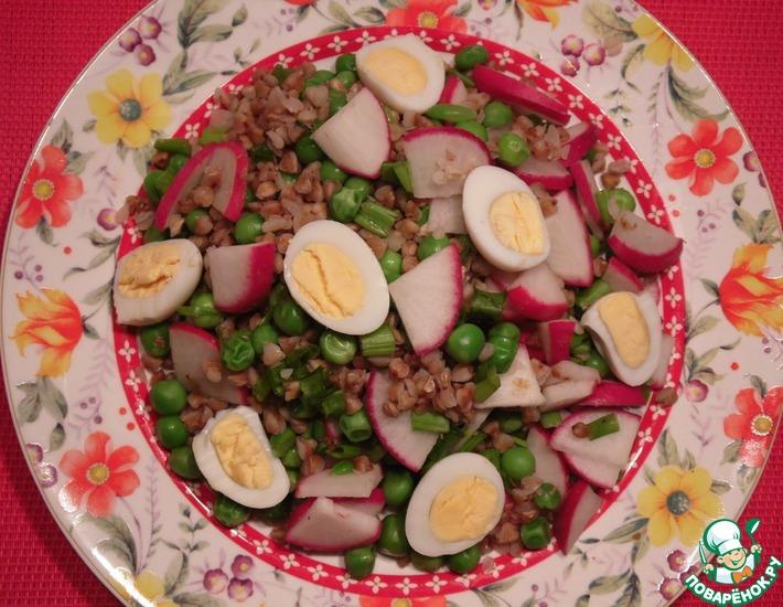 Рецепт: Салат с гречкой и редисом