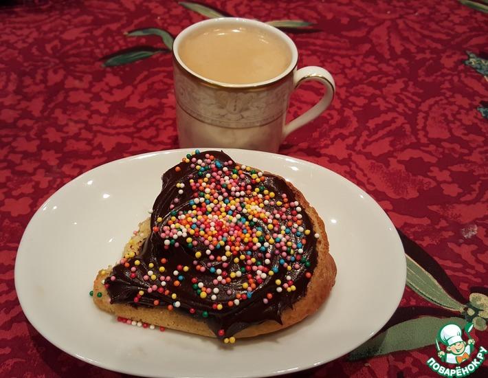 Рецепт: Бисквитный бутерброд с двойным шоколадом к кофе