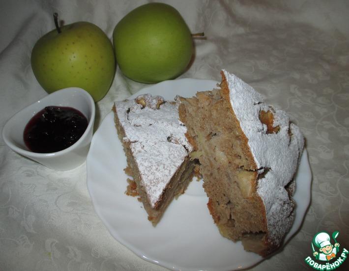 Рецепт: Гречневый пирог с яблоками и корицей