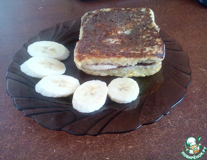 Рецепт: Сэндвич с шоколадной пастой и бананом