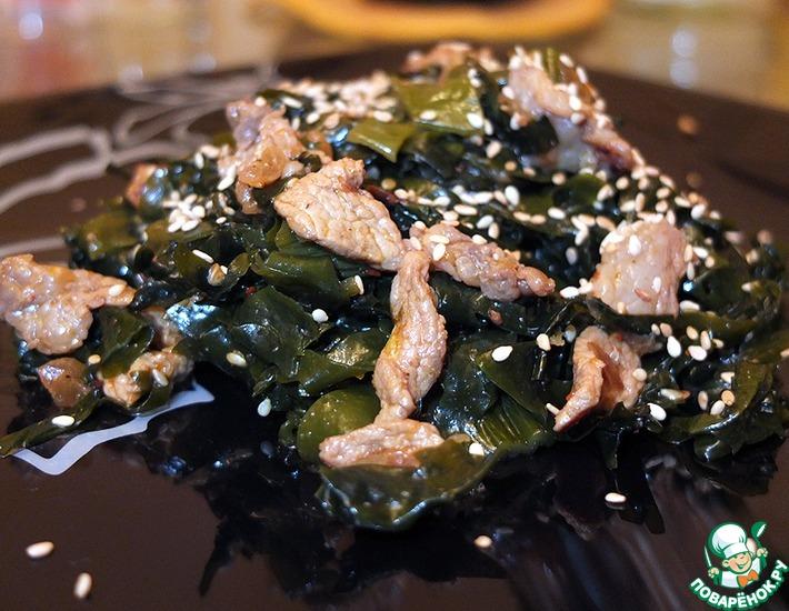 Рецепт: Салат из морской капусты с мясом Меги Ча