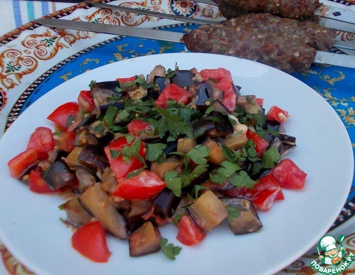 Рецепт: Салат с карамелизированными баклажанами