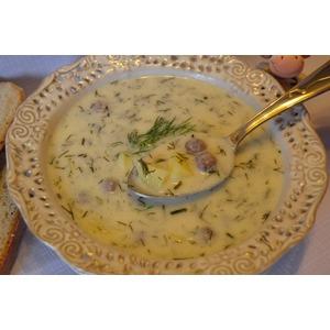 Румынский укропный суп с фрикадельками