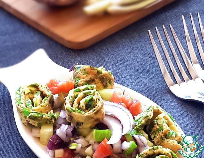 Рецепт: Салат с семгой и зеленым омлетом