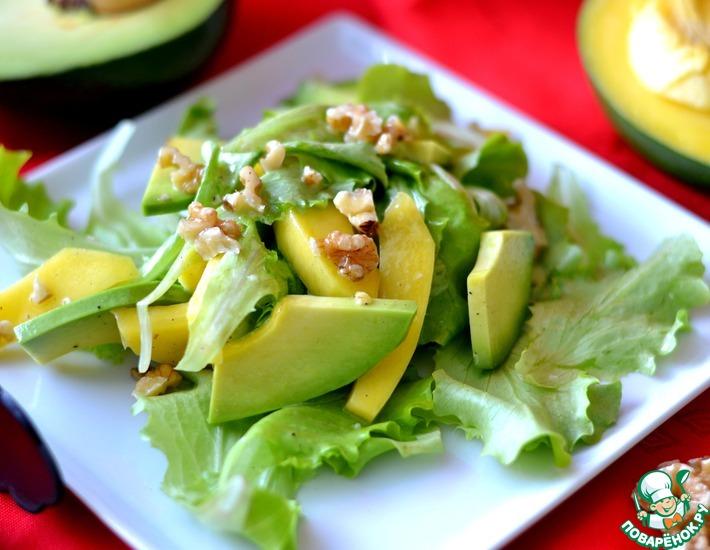 Рецепт: Салат из авокадо и манго