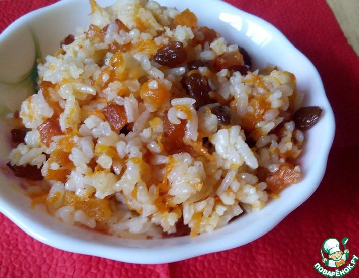 Рецепт: Сладкий рис с изюмом и курагой