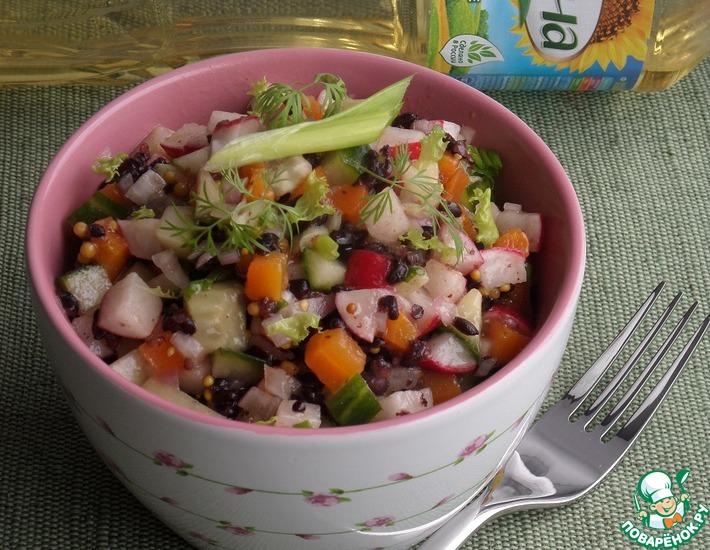 Рецепт: Овощной салат с черным рисом
