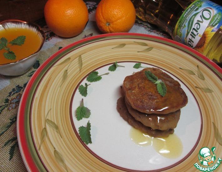 Рецепт: Панкейки из гречневой муки с апельсиново-мятным соусом