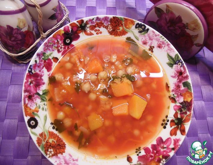 Рецепт: Томатный суп с нутом, чечевицей и тыквой